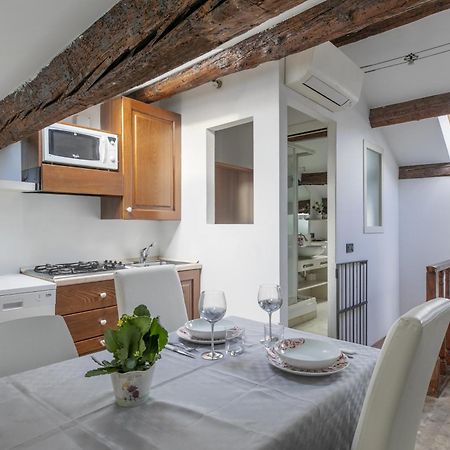 Nice Lovely Attic For 4 Person With Wifi - A/C Venedig Exterior foto